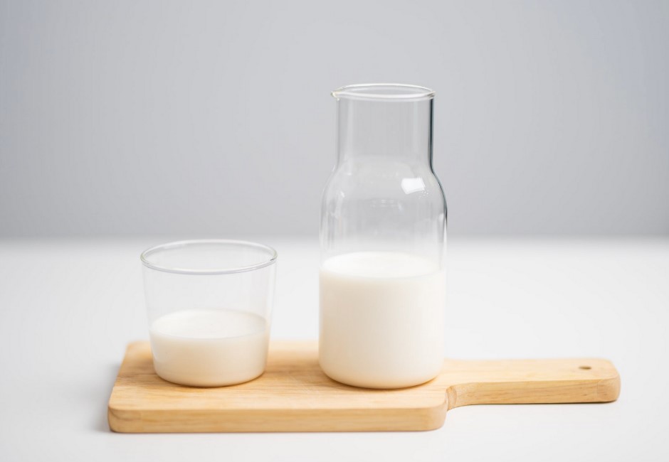 植物奶能取代牛奶？營養師曝「燕麥奶其實是高澱粉食物」：掌握3原則健康喝