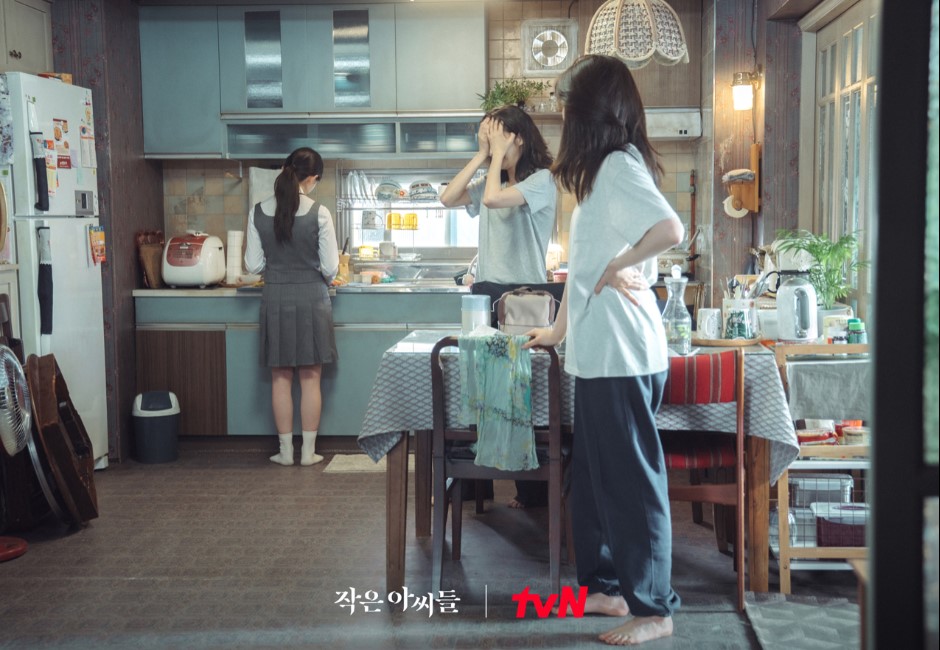 Netflix影集《小女子》在紅什麼？「20億韓元」看透角色性格　金句殘忍卻打入人心