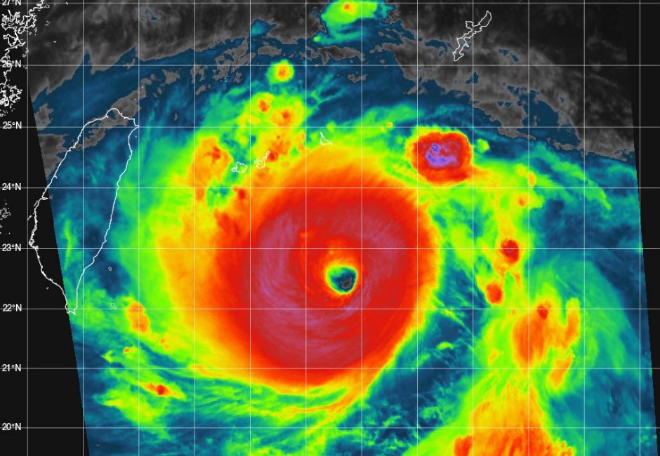 颱風假要來了？軒嵐諾猛吞「準梅花」路徑曝光　氣象局：不排除明發海警