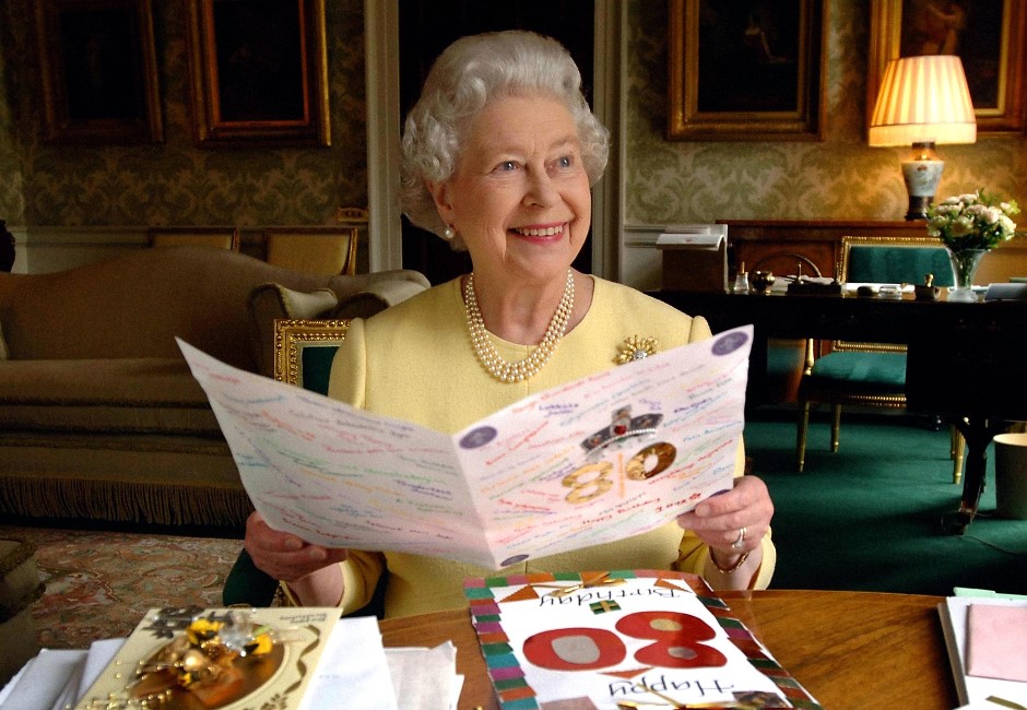 英女王美麗長壽秘訣全靠「這菜單」！麥得飲食是什麼？營養師：多吃10大健腦食物延緩失智