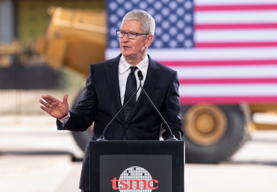 庫克參加台積電移機典禮　證實蘋果將採購「Made in America」首批晶片