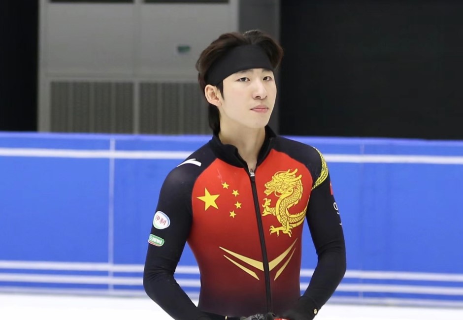 滑冰選手「棄韓轉中」首奪金牌　南韓網友開酸：「老了就永遠不要回來」