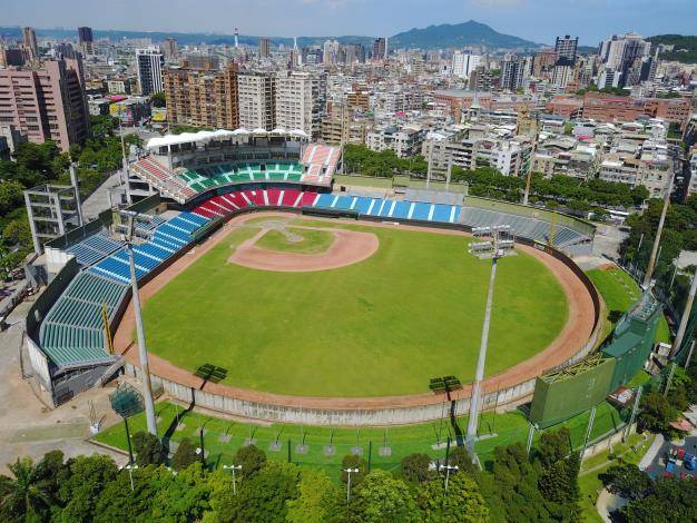 台北市立天母棒球場