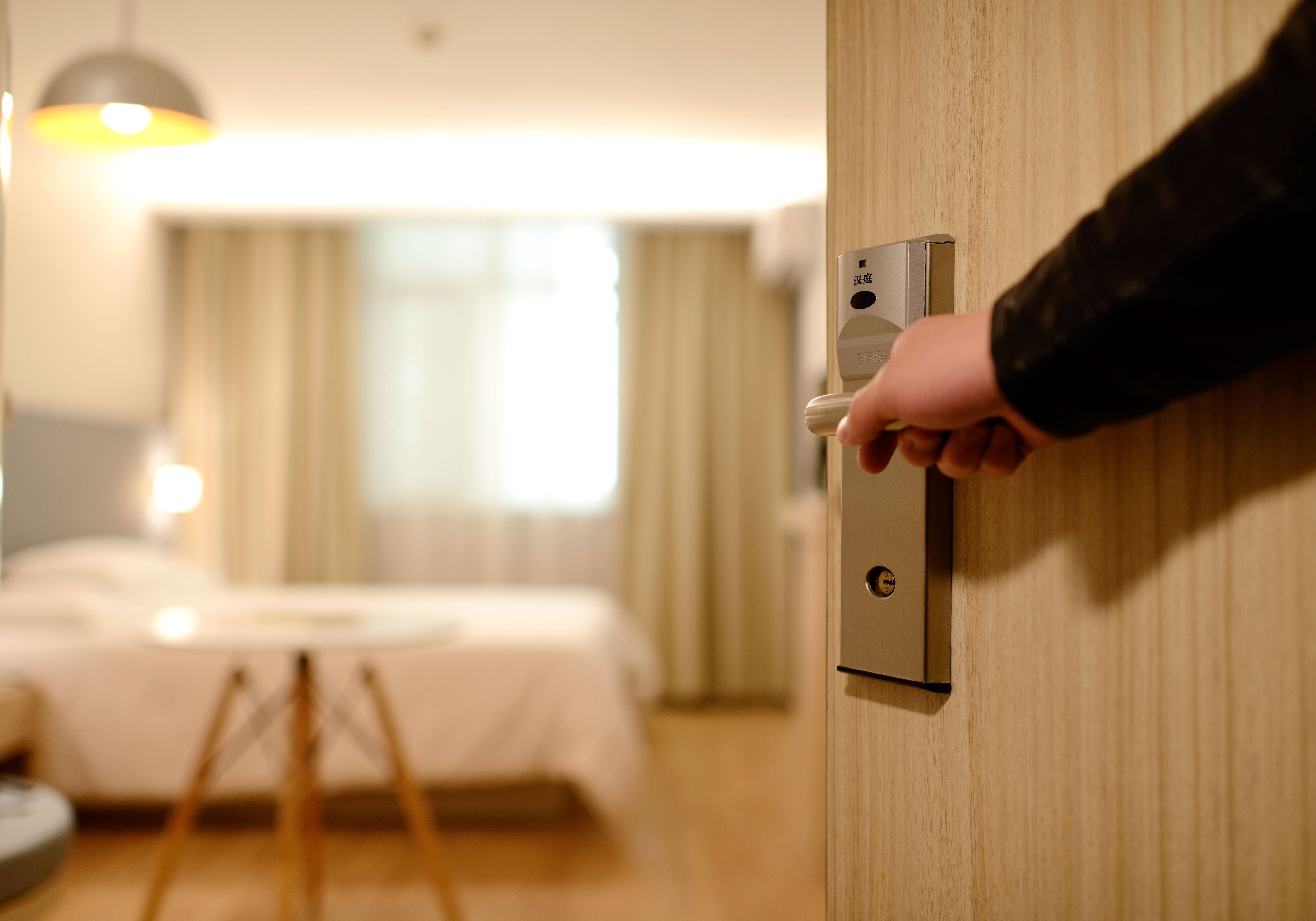 房務員缺工是飯店業普遍問題。