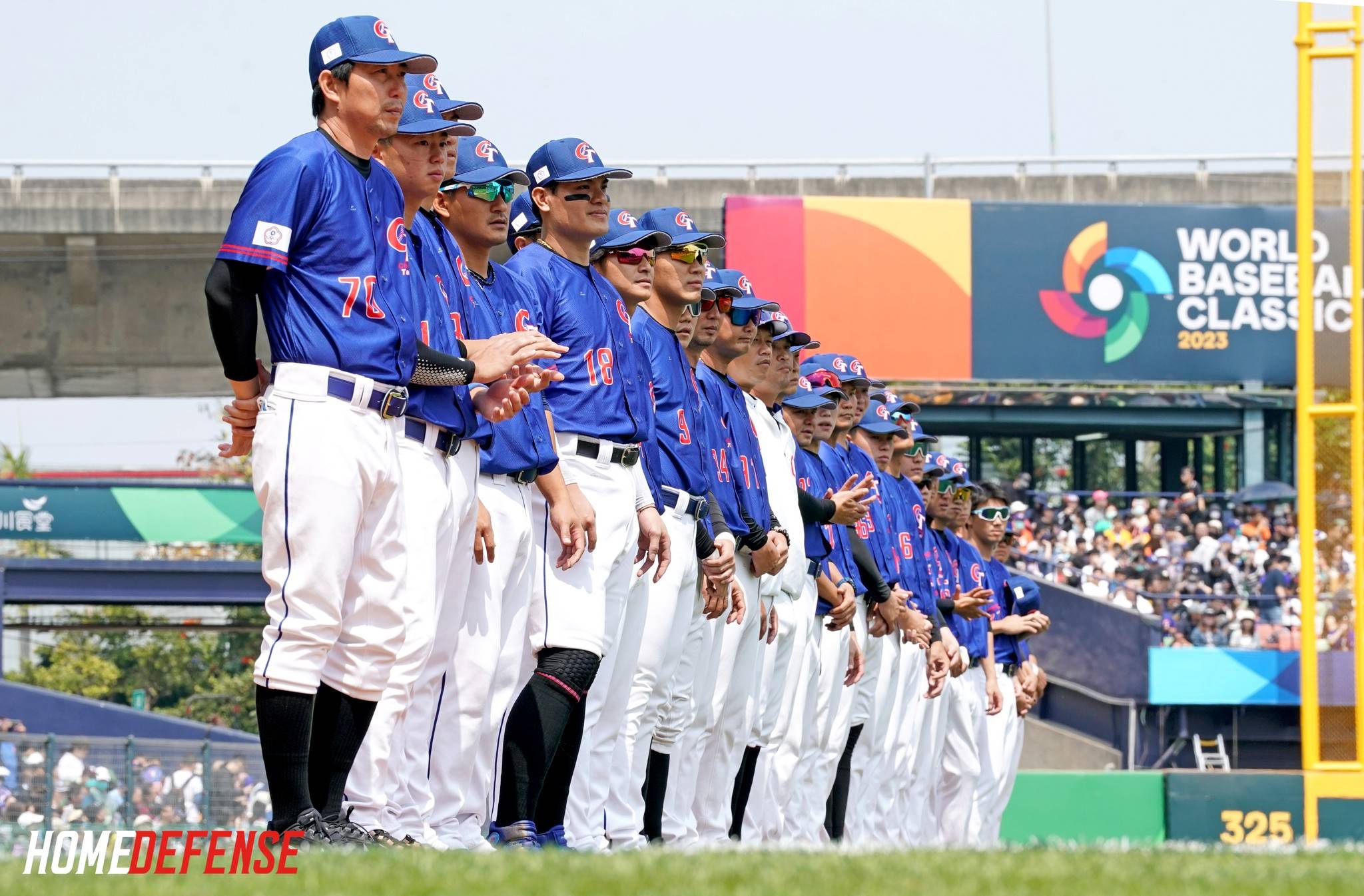 2023世界棒球經典賽（WBC）A組預賽競爭激烈，雖然中華隊無緣晉級八強前進東京，但連日來幾場的精采比賽，無疑點燃起全台球迷的棒球魂。不過就有網友好奇，明明台灣人日常對棒球的接觸遠低於籃球，「為啥會喜歡看棒球比賽？」掀起一番討論。