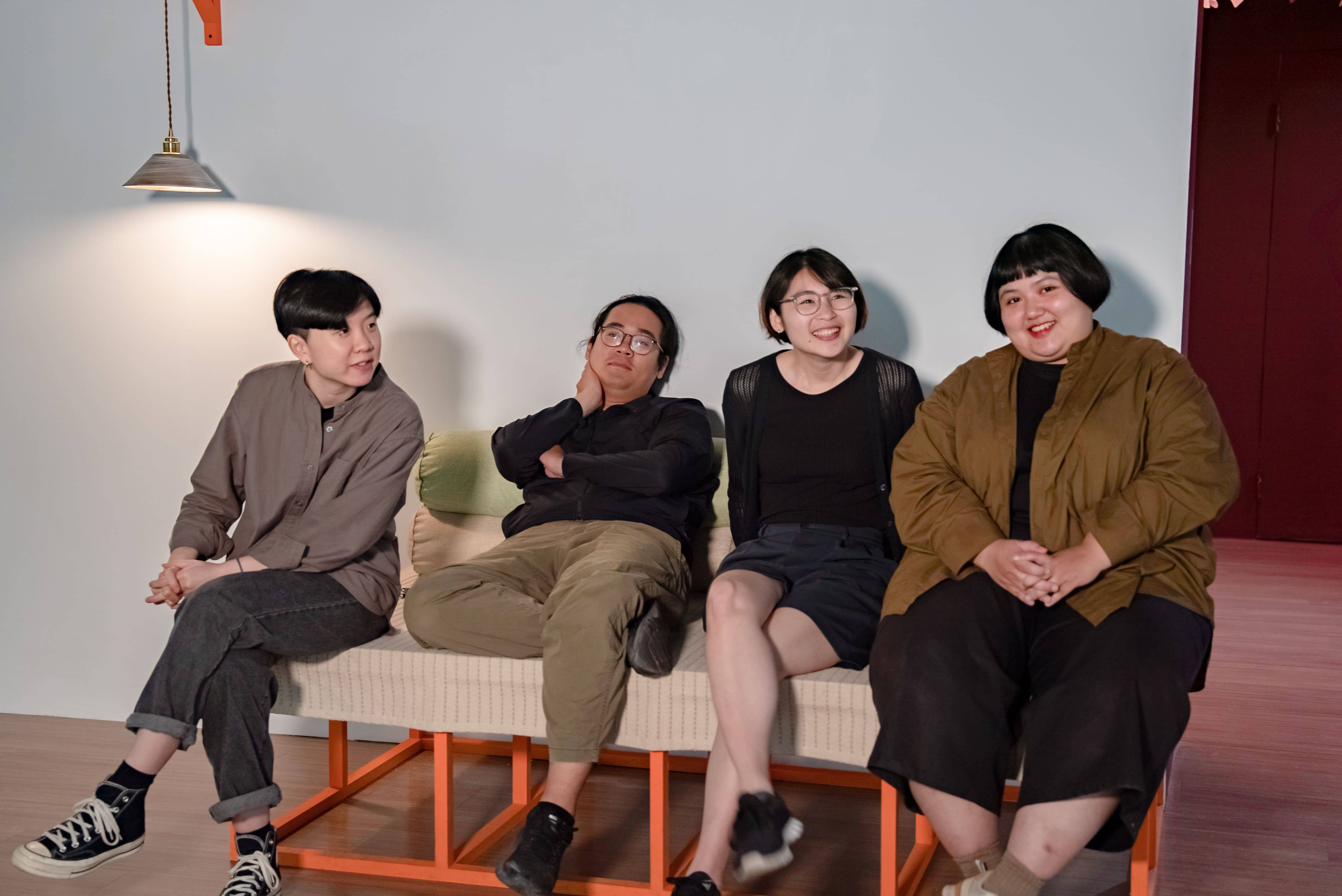 府中15《怣人不在》展覽作者吳佳容、邱怜禎、黃于洋、殷湘婷。