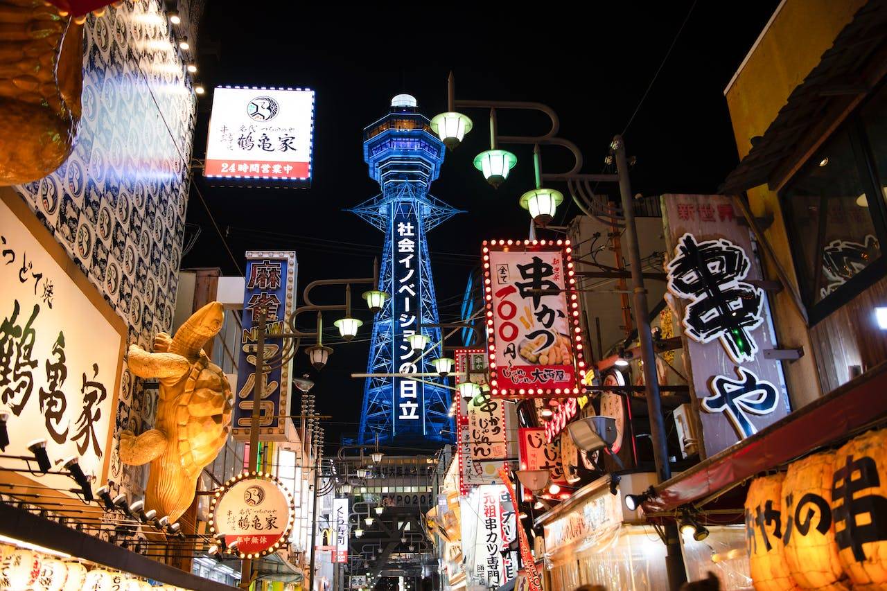 大阪通天閣被公認「最廢日本景點」！網評：至今從沒上去過