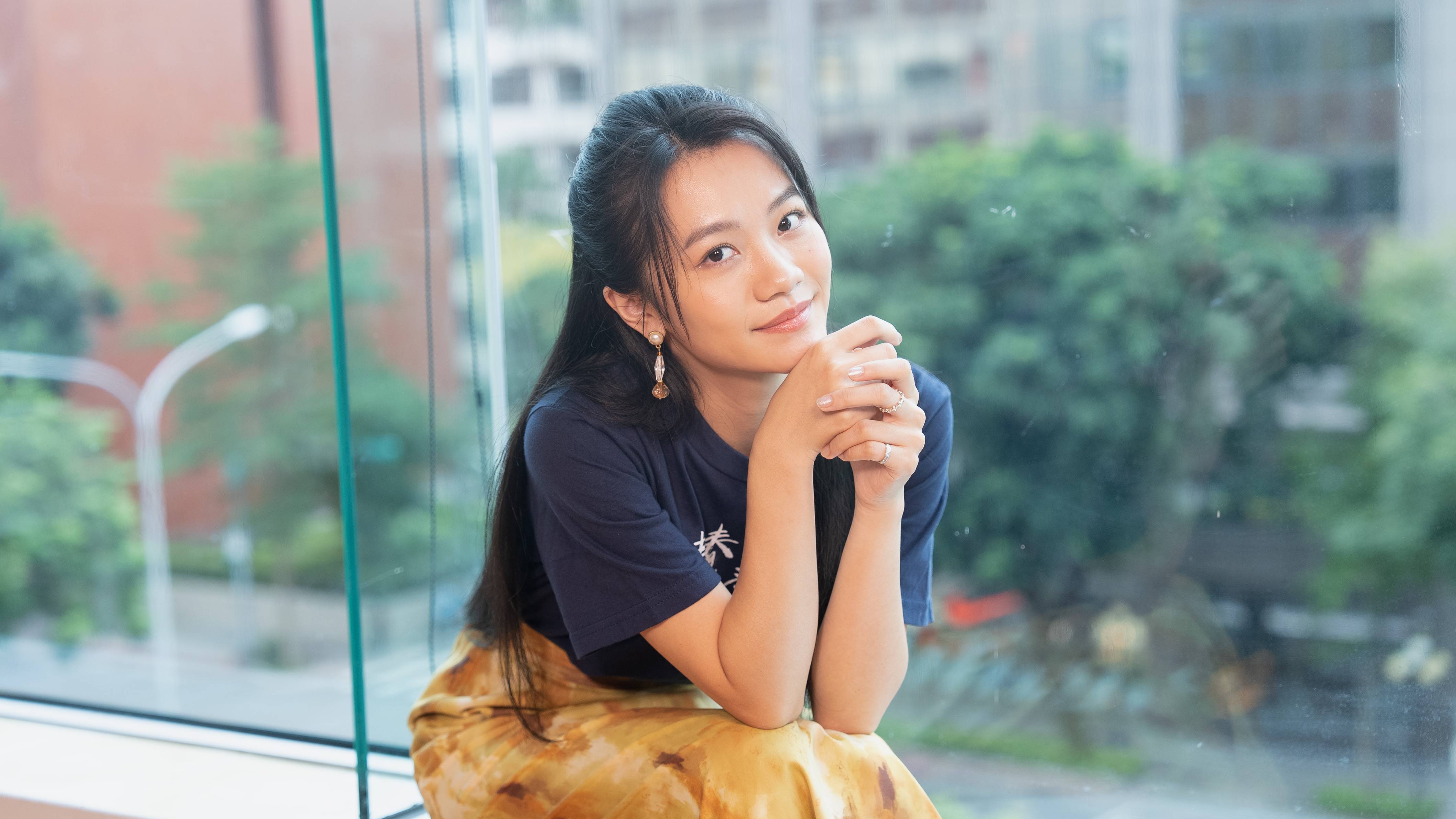 演員李玲葦在電影《青春並不溫柔》飾演梁季微一角